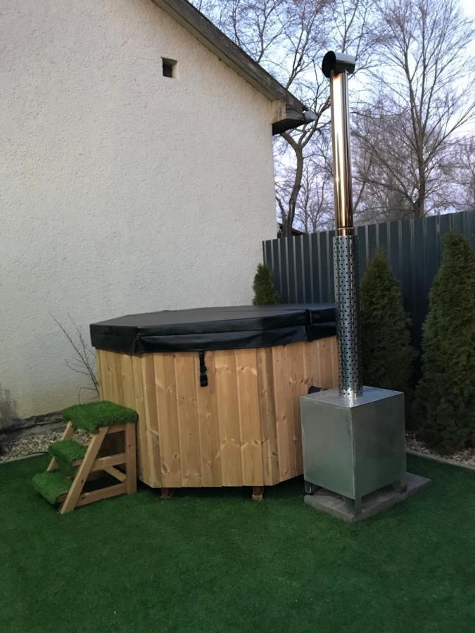 Siraly Apartman Hajdúnánás Exteriér fotografie