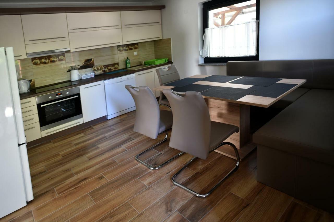 Siraly Apartman Hajdúnánás Exteriér fotografie