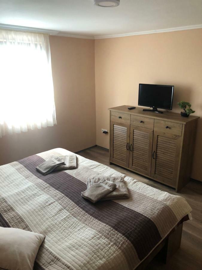 Siraly Apartman Hajdúnánás Exteriér fotografie